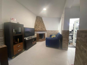 casa de pueblo con chimenea